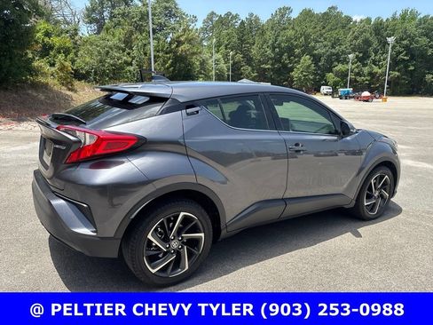 Used 2020 Toyota C-HR Limited FWD image 7
