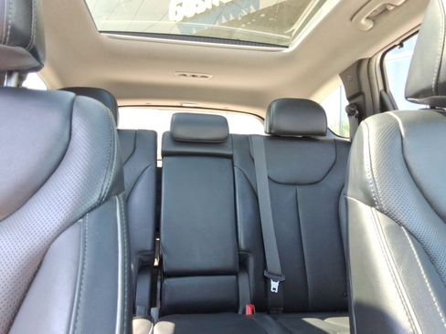 Used 2023 Hyundai Santa Fe Limited image 27