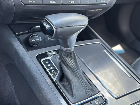 Used 2019 Genesis G80 3.8 RWD image 30