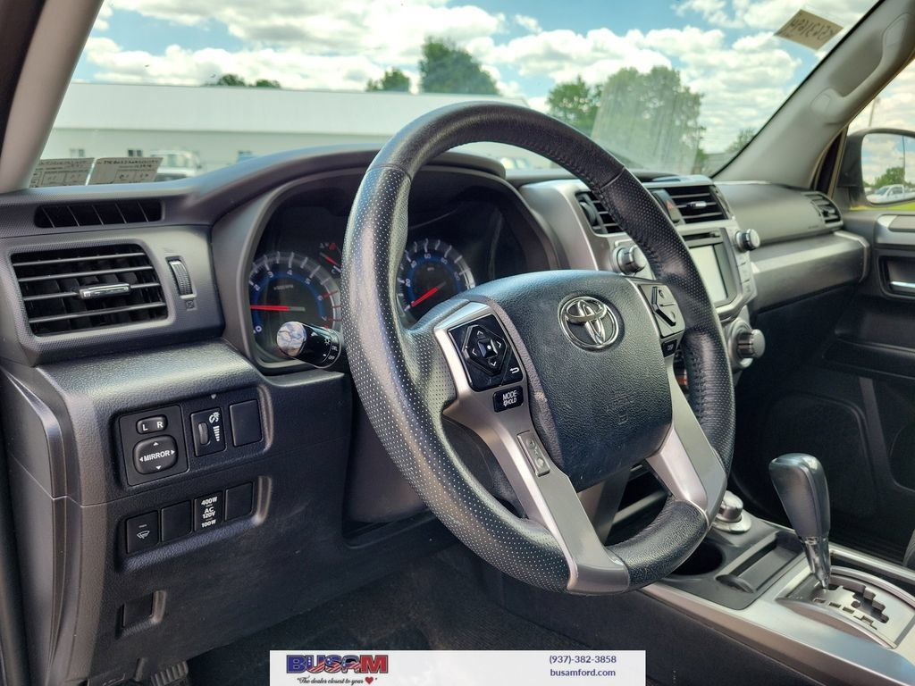 Used 2019 Toyota 4Runner SR5 AWD/4WD image 16