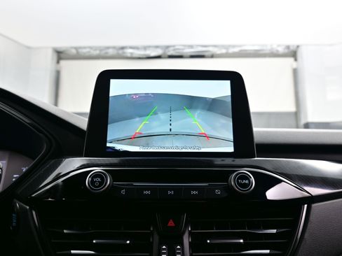 Used 2023 Ford Escape ST-Line image 19