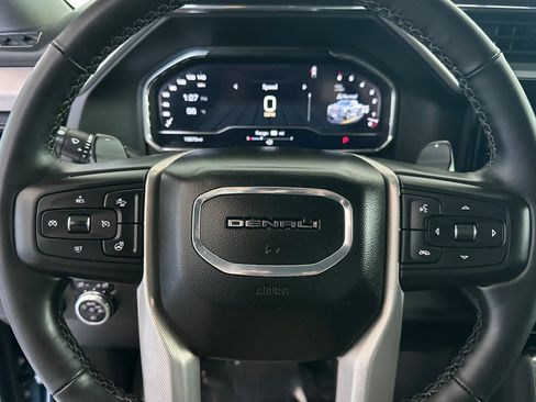 Used 2025 GMC Sierra 1500 Denali AWD/4WD image 31