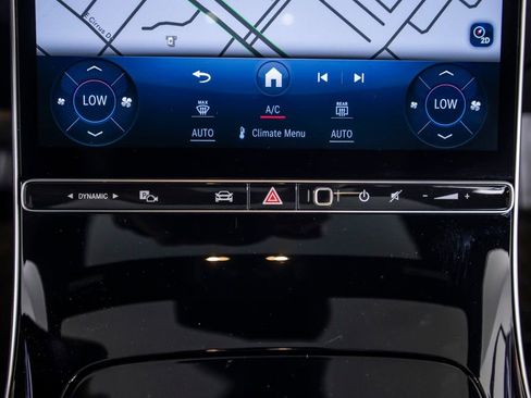 Used 2025 Mercedes-Benz S 580 4MATIC Sedan image 32