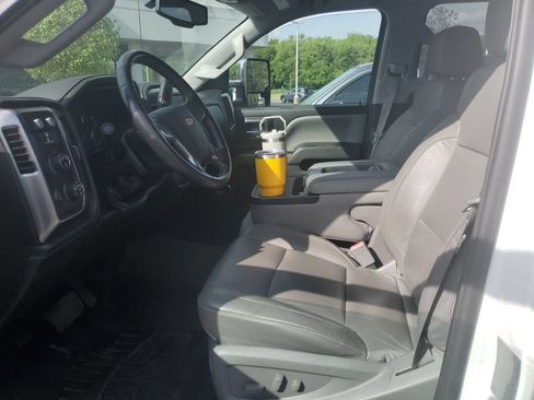 Used 2015 Chevrolet Silverado 3500 LTZ w/ Duramax Plus Package AWD/4WD image 4