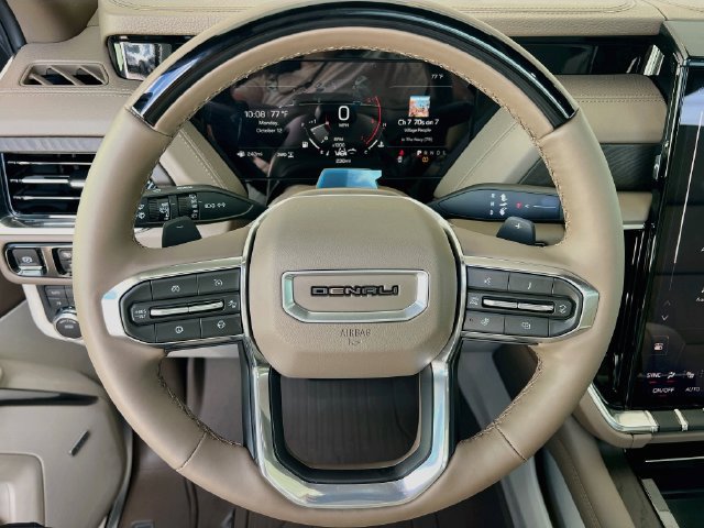 New 2027 GMC Yukon Denali w/ Denali Reserve Package AWD/4WD image 7
