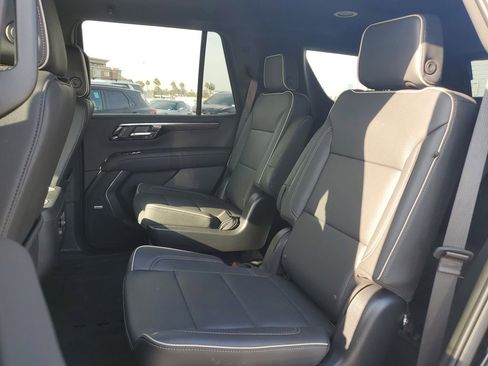 Used 2025 Chevrolet Tahoe Premier image 14