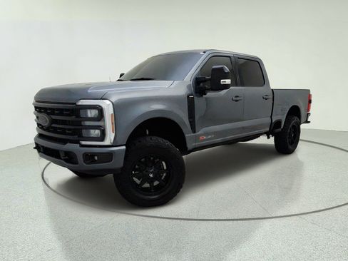 Used 2024 Ford F250 Lariat w/ Black Appearance Package AWD/4WD image 1