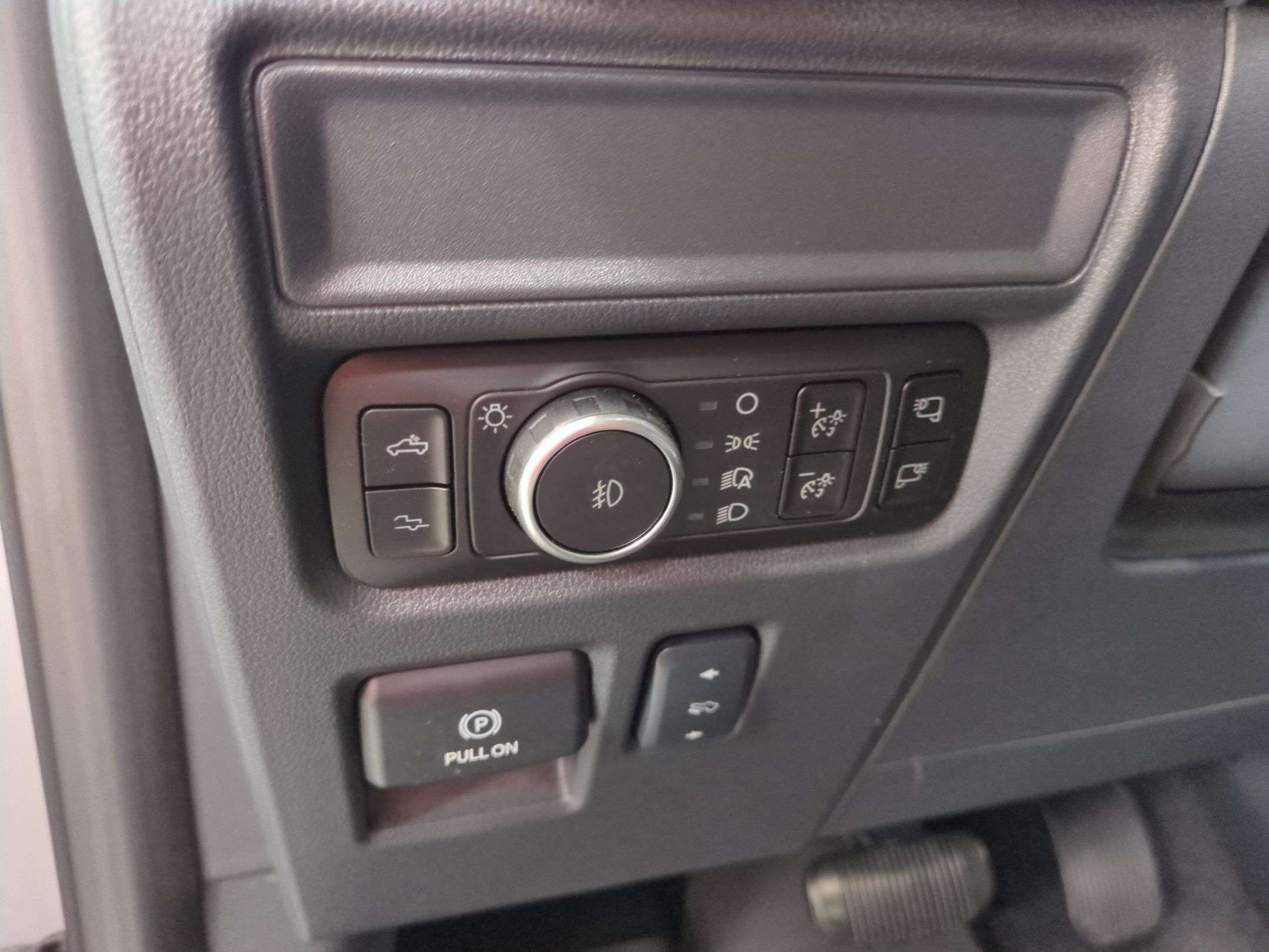 New 2026 Ford F150 Raptor AWD/4WD image 17