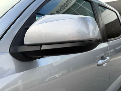 Used 2020 Toyota Tacoma SR5 image 24