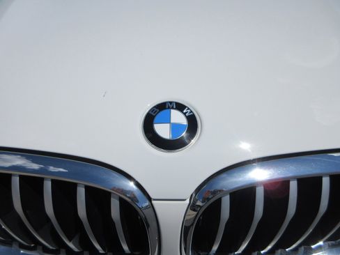 Used 2020 BMW X3 xDrive30i w/ Convenience Package AWD/4WD image 16
