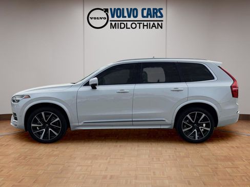 Used 2023 Volvo XC90 B5 Plus AWD/4WD image 23