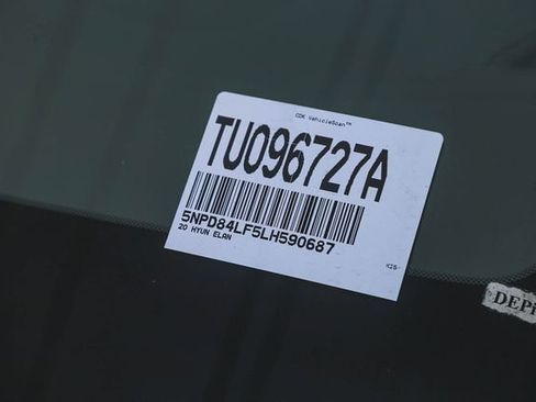 Used 2020 Hyundai Elantra SEL w/ Winter Weather Package image 13