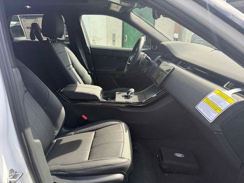 New 2026 Land Rover Range Rover Evoque S image 10