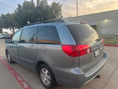 Used 2006 Toyota Sienna CE FWD image 2