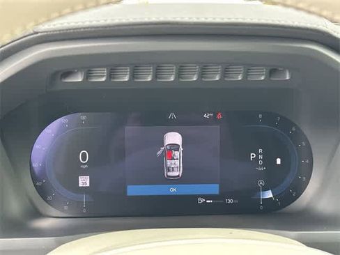 Used 2025 Volvo XC90 B6 Ultra image 7