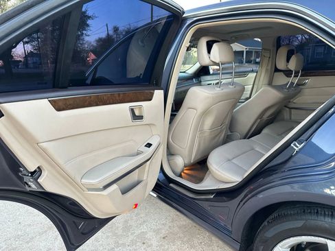 Used 2014 Mercedes-Benz E 350 Sedan w/ Premium 1 Package image 18