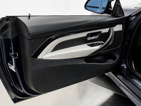 Used 2016 BMW M4 Coupe RWD image 38