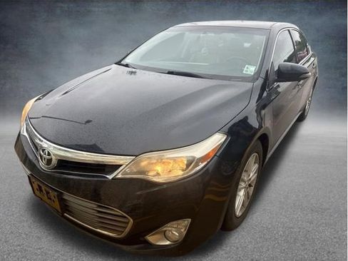 Used 2015 Toyota Avalon XLE FWD image 7