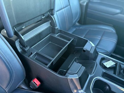 Used 2024 Chevrolet Silverado 1500 High Country image 17