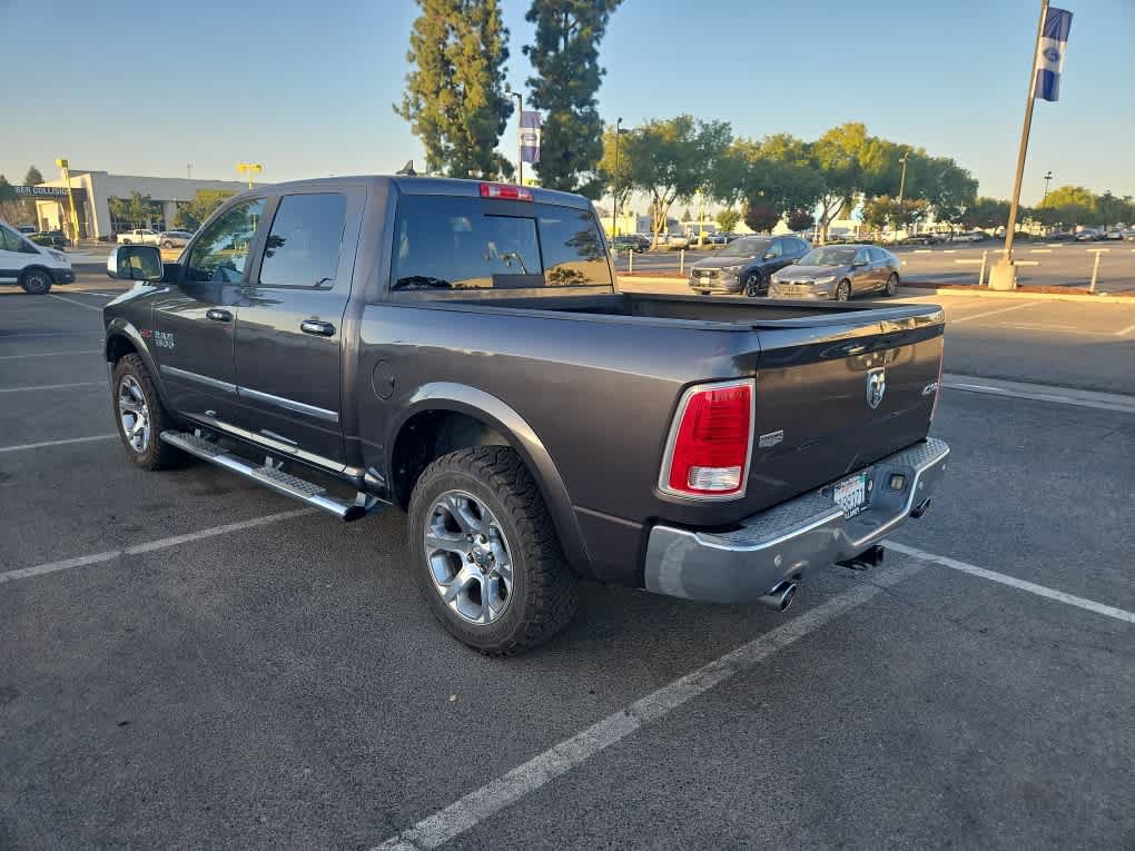 Used 2015 RAM 1500 Laramie w/ Convenience Group AWD/4WD image 5