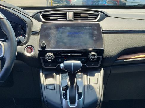 Used 2018 Honda CR-V Touring image 19