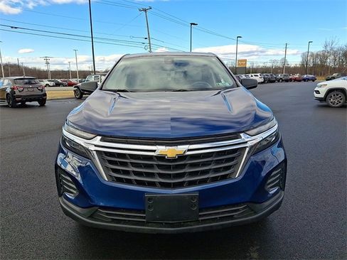 Used 2023 Chevrolet Equinox LS w/ LS Convenience Package image 5