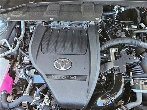 Used 2025 Toyota Grand Highlander FWD image 21