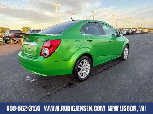 Used 2014 Chevrolet Sonic LT w/ LT Spring Promotional Package FWD image 5
