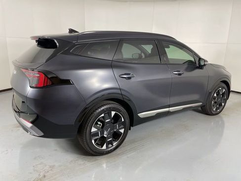 New 2026 Kia Sportage SX image 8