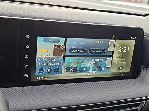 Certified 2025 Nissan Kicks SR w/ SR Premium Package image 26