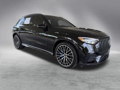 Used 2024 Mercedes-Benz GLC 43 AMG 4MATIC image 2