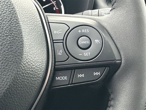 New 2025 Toyota RAV4 XLE image 22