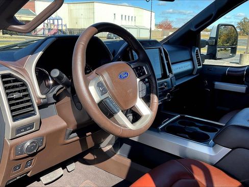 Used 2022 Ford F250 King Ranch image 15