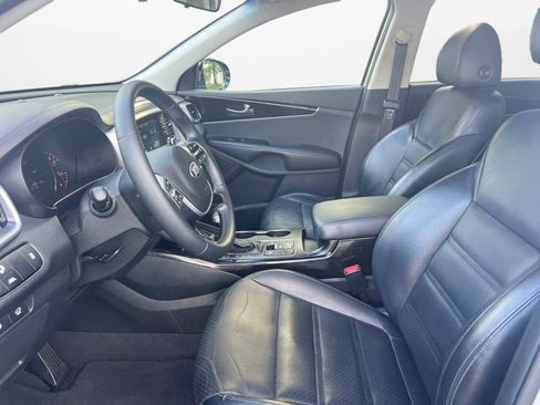 Used 2020 Kia Sorento EX FWD image 11
