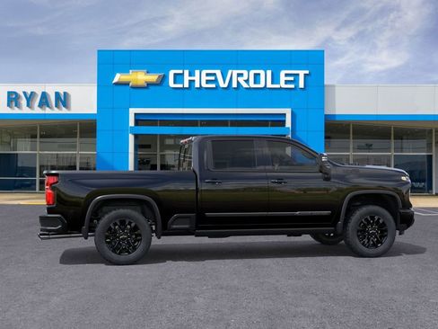 New 2026 Chevrolet Silverado 2500 High Country w/ Midnight Edition image 5