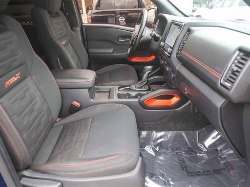 Used 2022 Nissan Frontier Pro-X w/ Technology Package image 16
