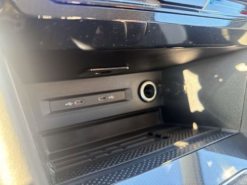 New 2026 Volkswagen Taos SEL AWD/4WD image 35