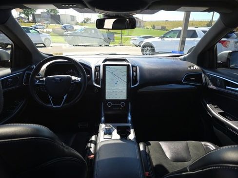 Used 2022 Ford Edge ST w/ Equipment Group 401A image 14
