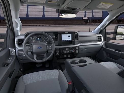 New 2026 Ford F350 XLT AWD/4WD image 9