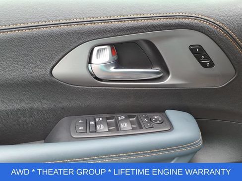 New 2027 Chrysler Pacifica Pinnacle w/ Theater Group AWD/4WD image 11