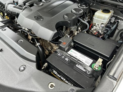 Used 2013 Toyota 4Runner SR5 w/ Convenience Pkg image 64