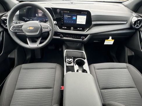 New 2026 Chevrolet Equinox LT image 22