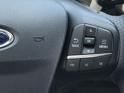 Used 2025 Ford Escape ST-Line FWD image 12
