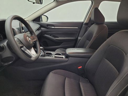 Used 2021 Nissan Altima 2.5 SV FWD image 17