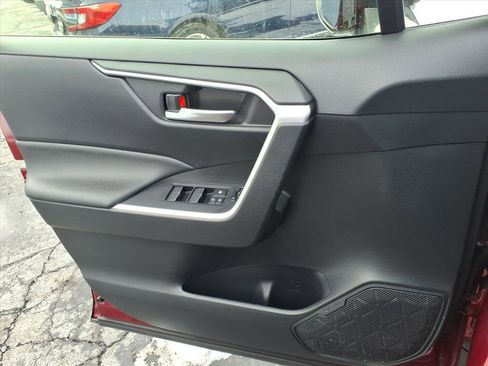 Used 2024 Toyota RAV4 XLE image 10
