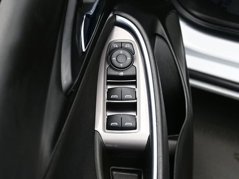 Used 2019 Chevrolet Malibu LT image 10