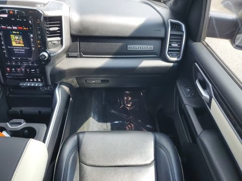 Used 2020 RAM 1500 Big Horn AWD/4WD image 19
