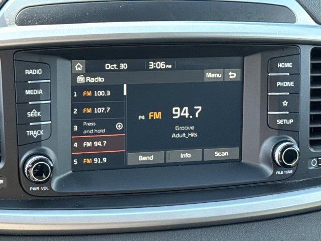 Used 2019 Kia Sorento AWD image 19