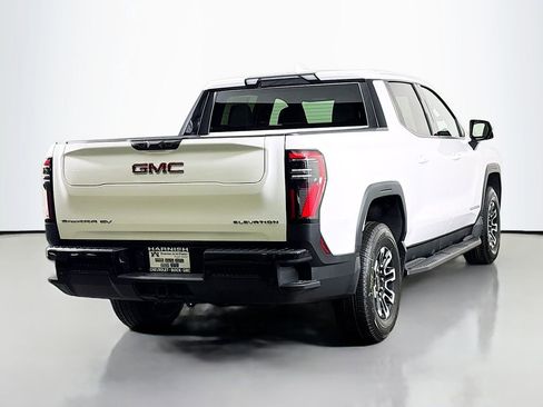 New 2026 GMC Sierra EV Elevation image 7