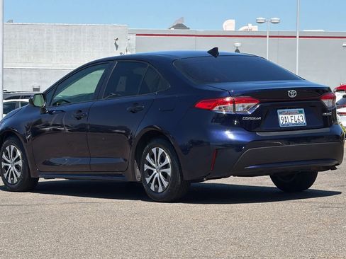 Used 2022 Toyota Corolla LE FWD image 7